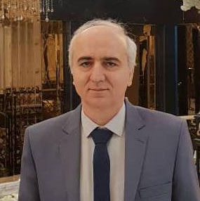 آقای آزاد حسینی